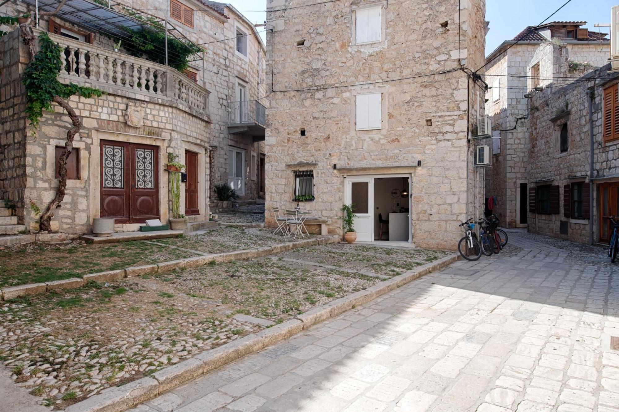 וויס Apartment Kirinkin מראה חיצוני תמונה